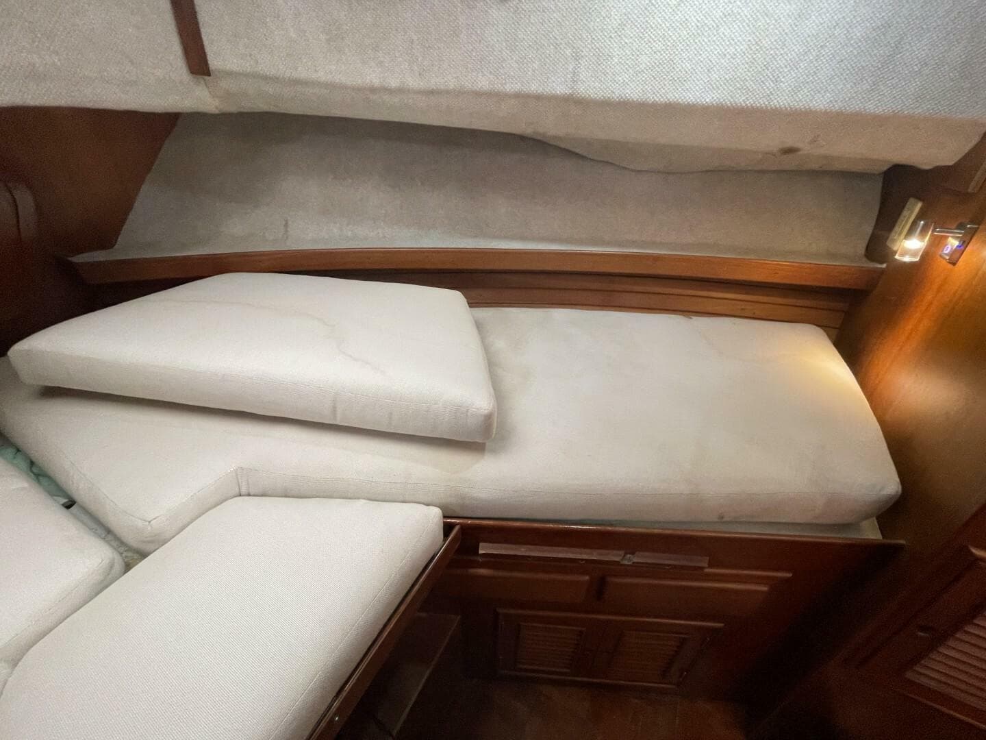 1991 Marine Trader 34 Double Cabin — photo 44