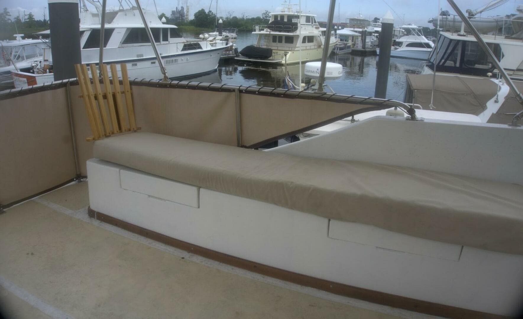 1991 Marine Trader 34 Double Cabin — photo 12