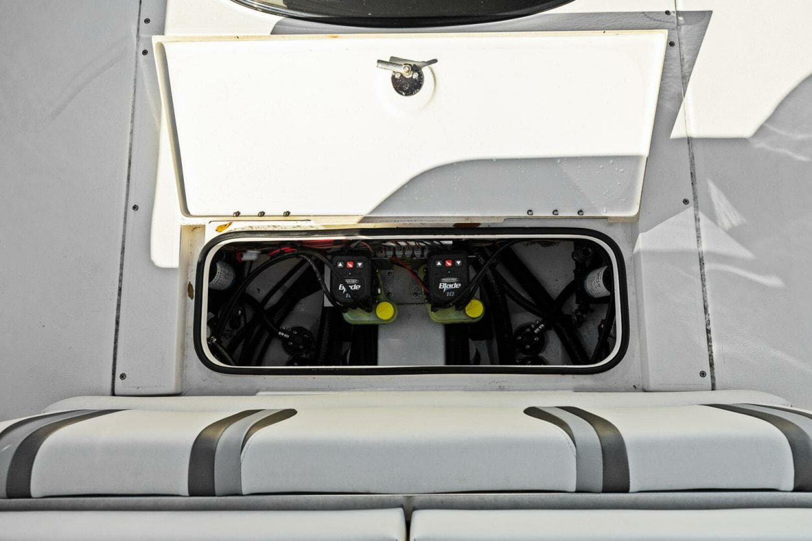 2021 Shearwater 270 SS Open Carolina — photo 28