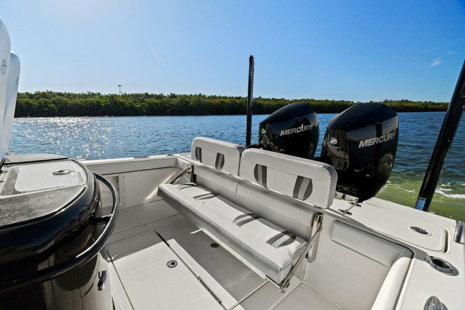 2021 Shearwater 270 SS Open Carolina — photo 3