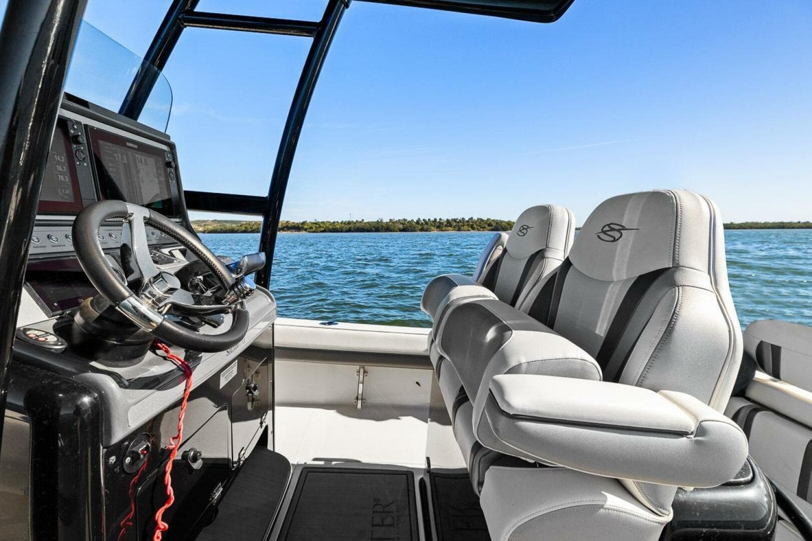 2021 Shearwater 270 SS Open Carolina — photo 4