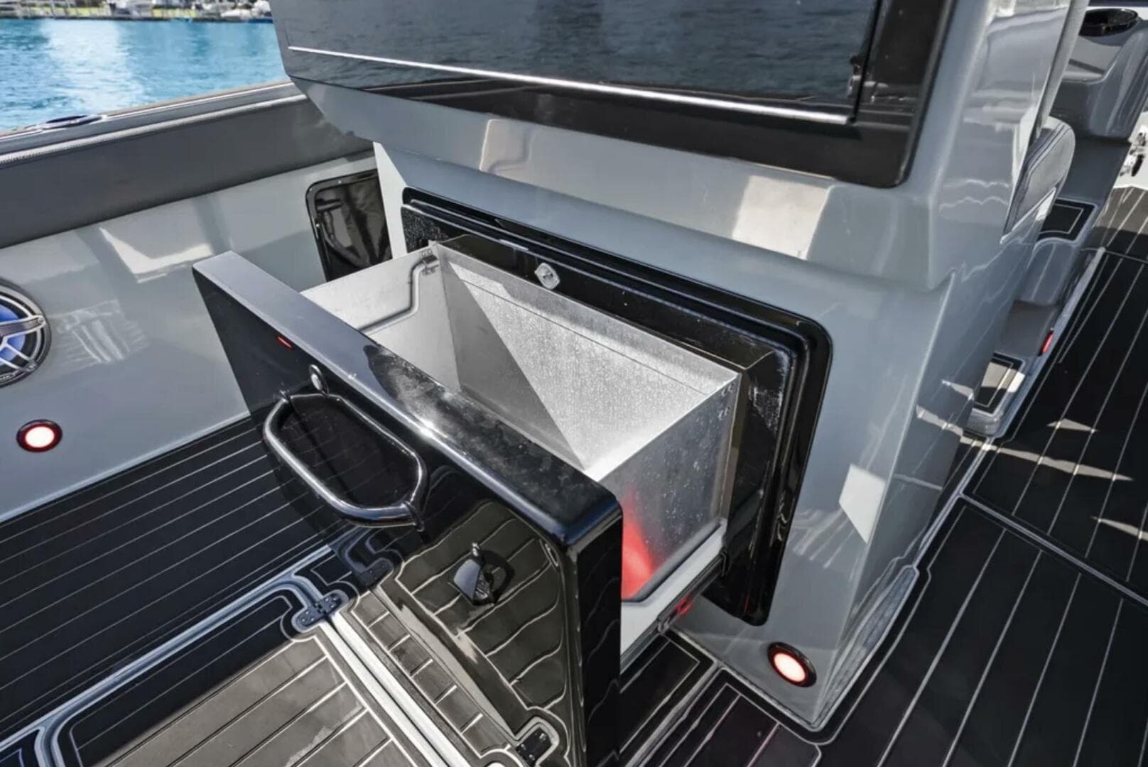 2021 Concept Open Deck — photo 9