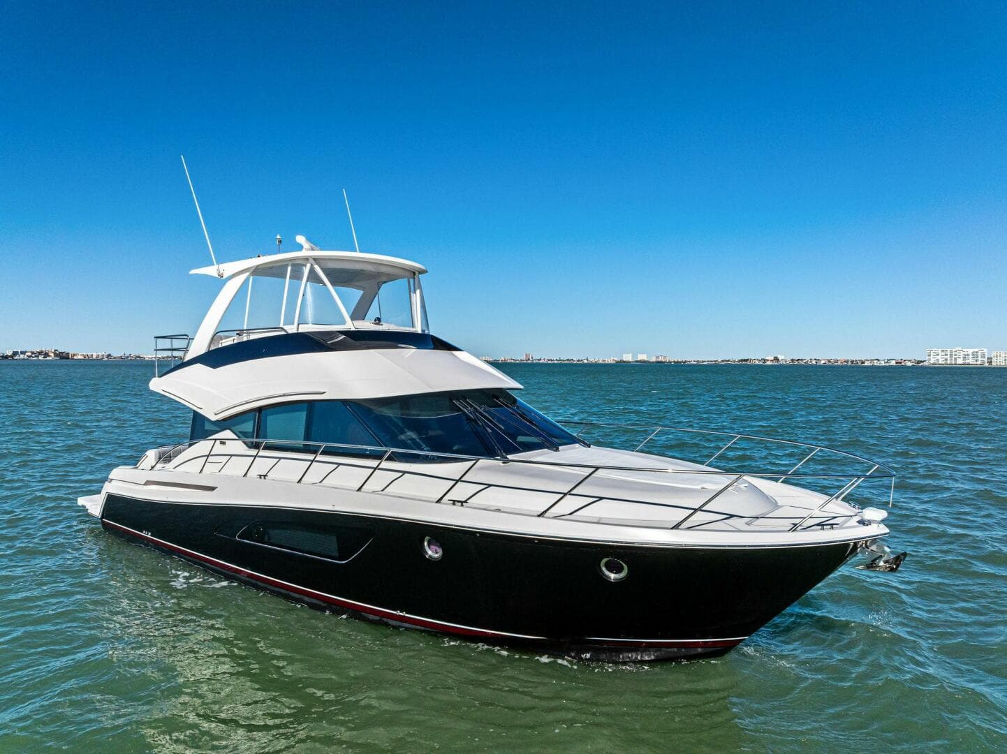 2016 Tiara Yachts 50 Flybridge — photo 69