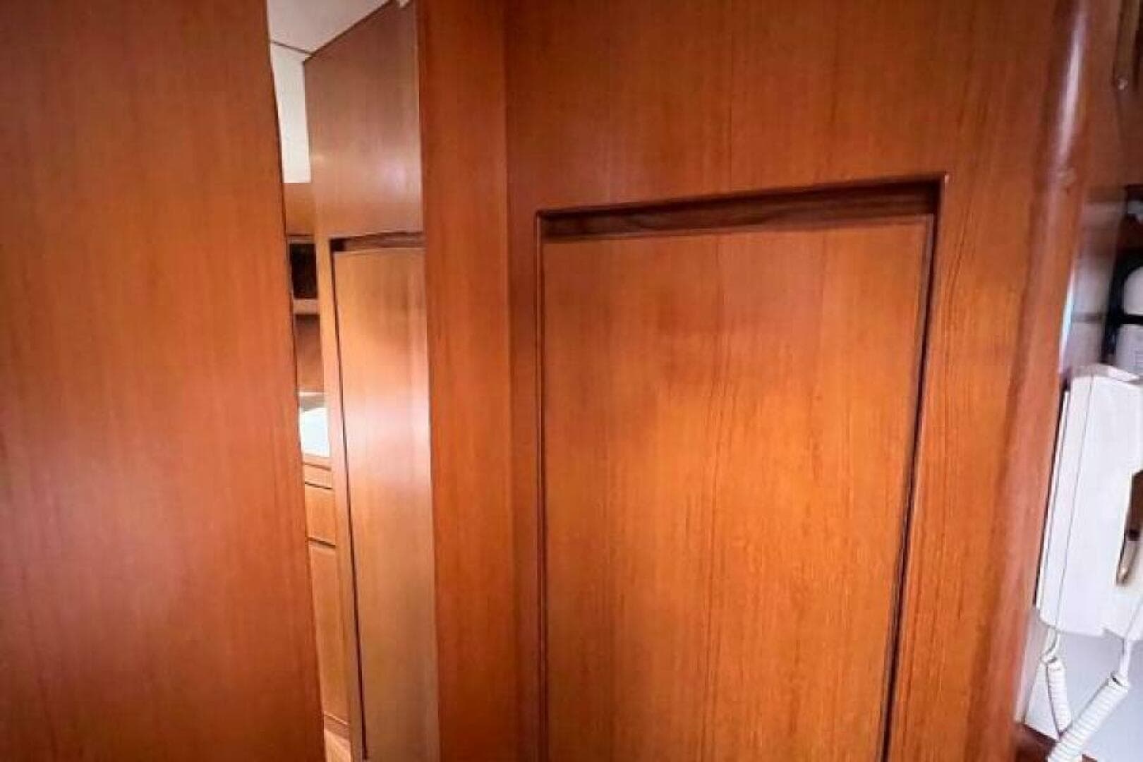 1998 Hyatt 51 Aft Cabin — photo 64