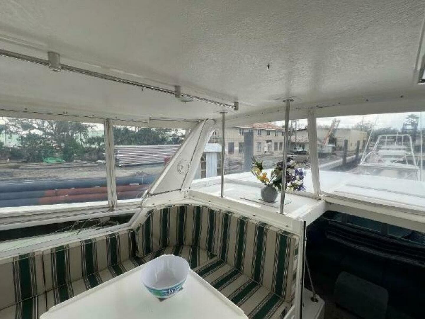 1998 Hyatt 51 Aft Cabin — photo 25