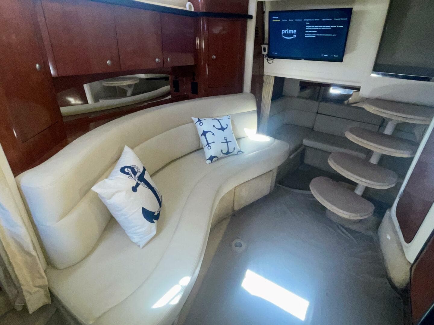2006 Sea Ray 320 Sundancer — photo 30