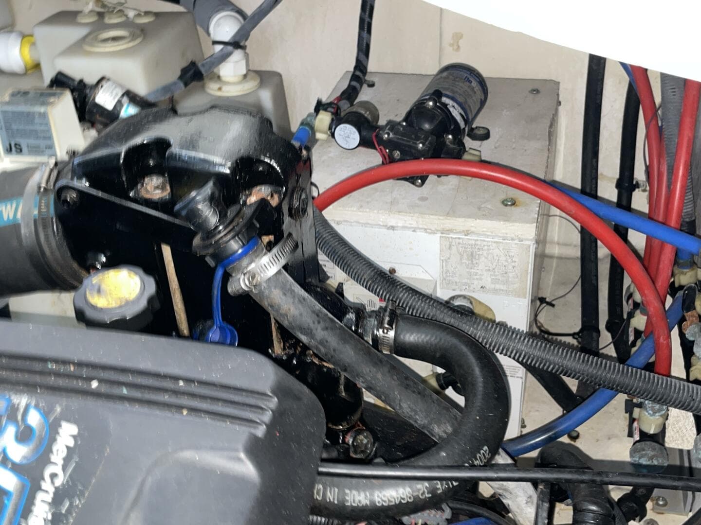 2006 Sea Ray 320 Sundancer — photo 42