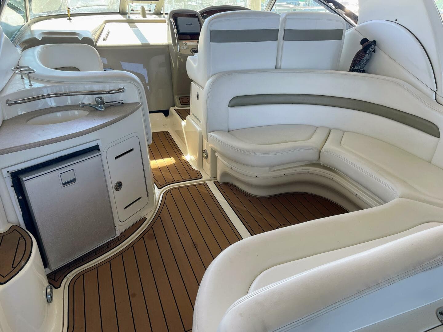 2006 Sea Ray 320 Sundancer — photo 4