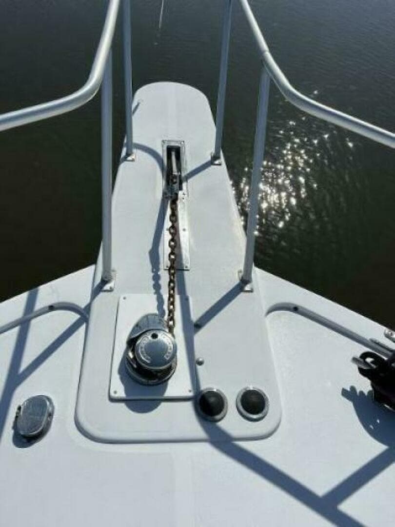 1991 Viking Boats Convertible — photo 12