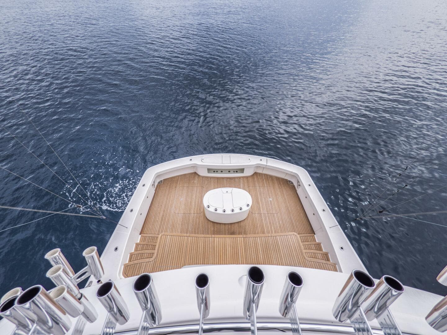 2021 Viking 92 Skybridge — photo 42