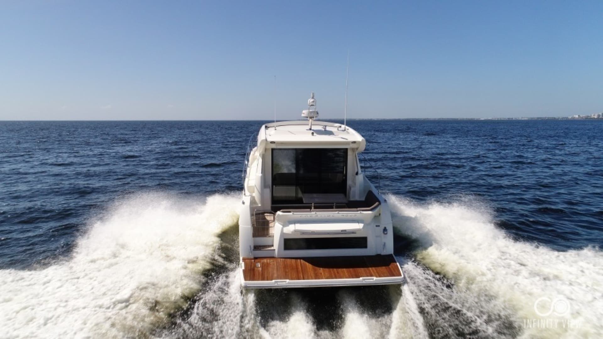 2018 Prestige 460 — photo 60
