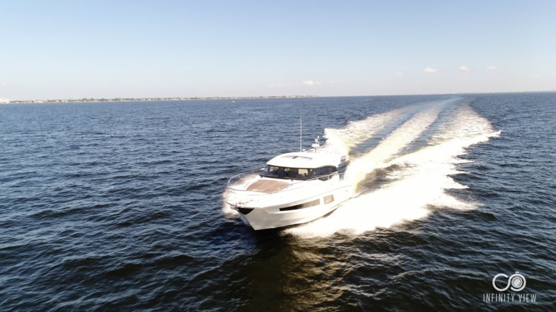 2018 Prestige 460 — photo 51