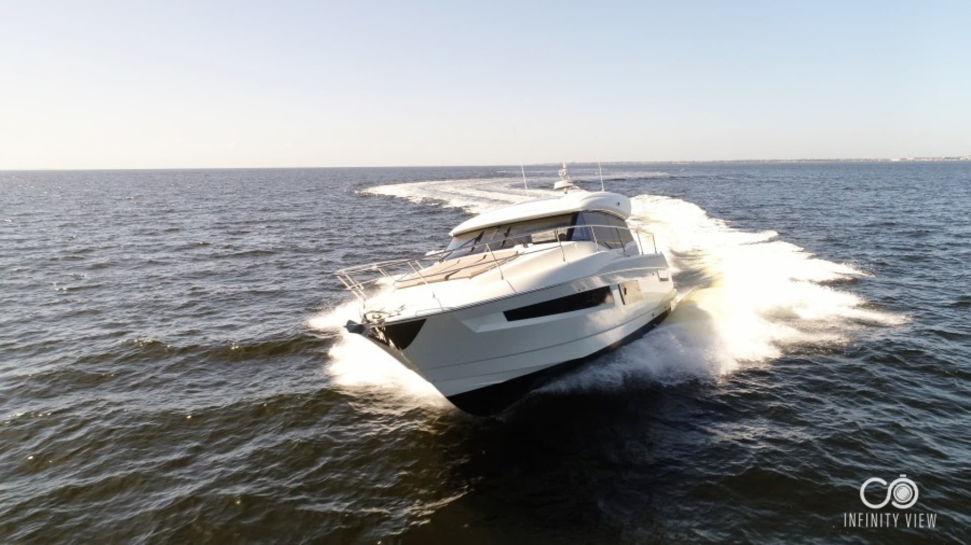2018 Prestige 460 — photo 49