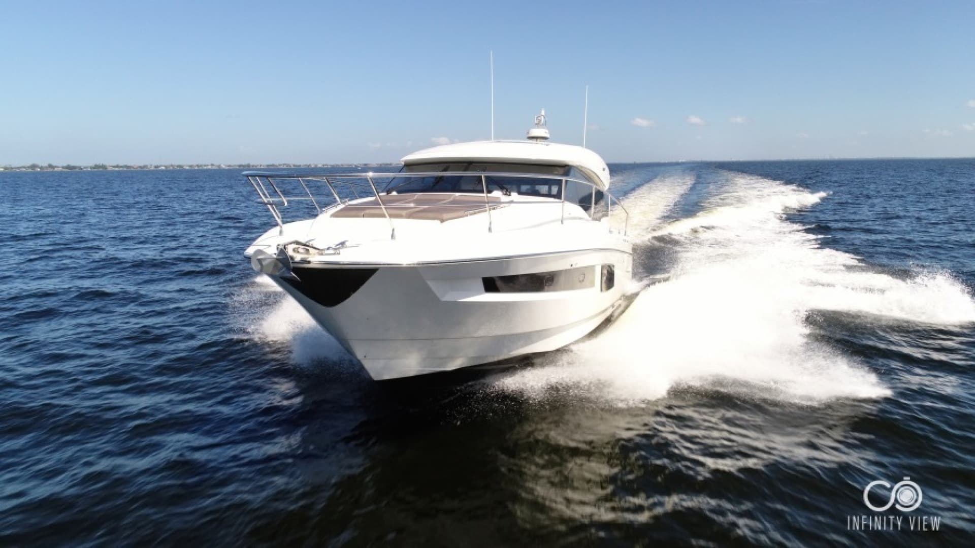 2018 Prestige 460 — photo 56