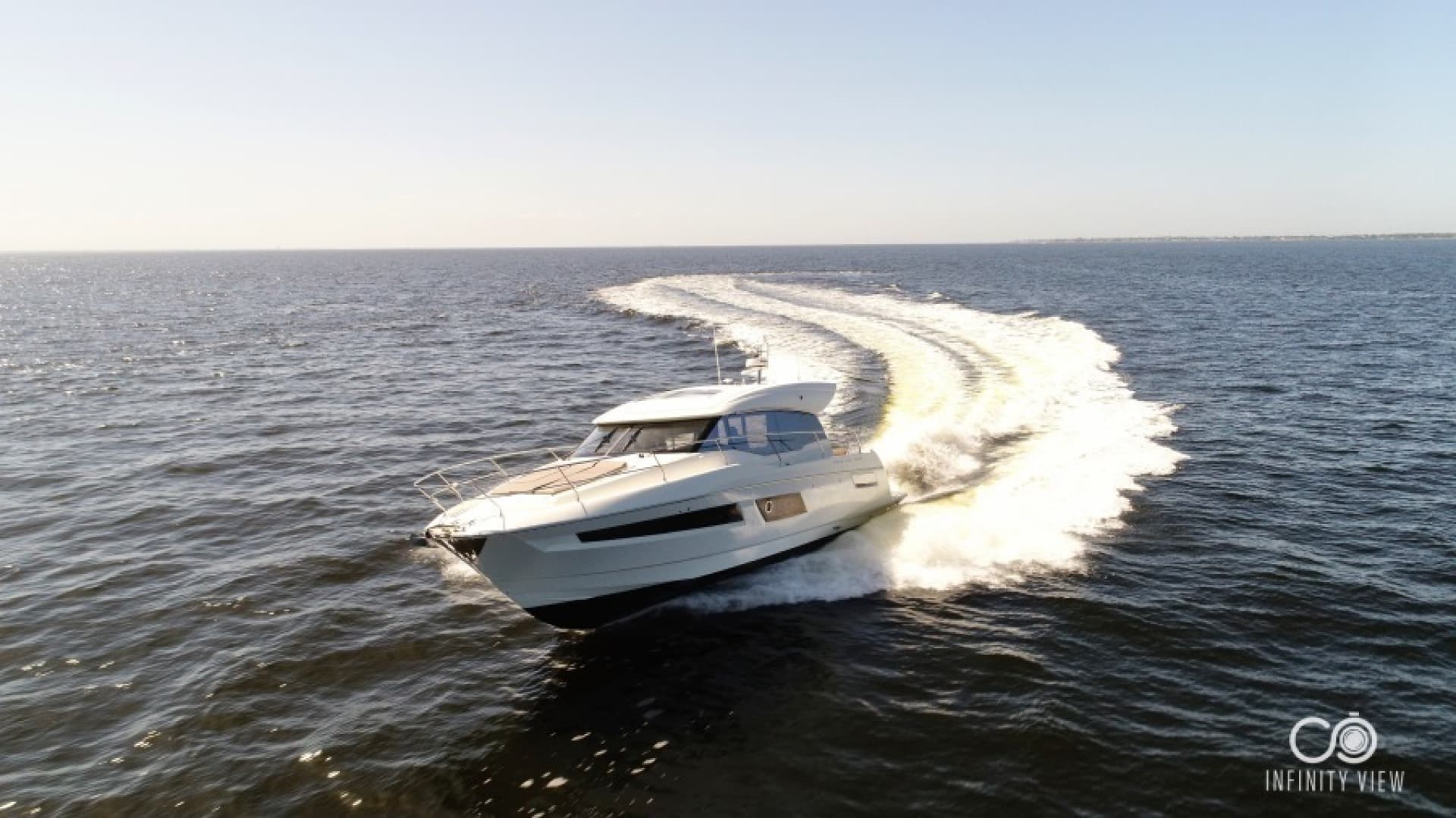 2018 Prestige 460 — photo 50