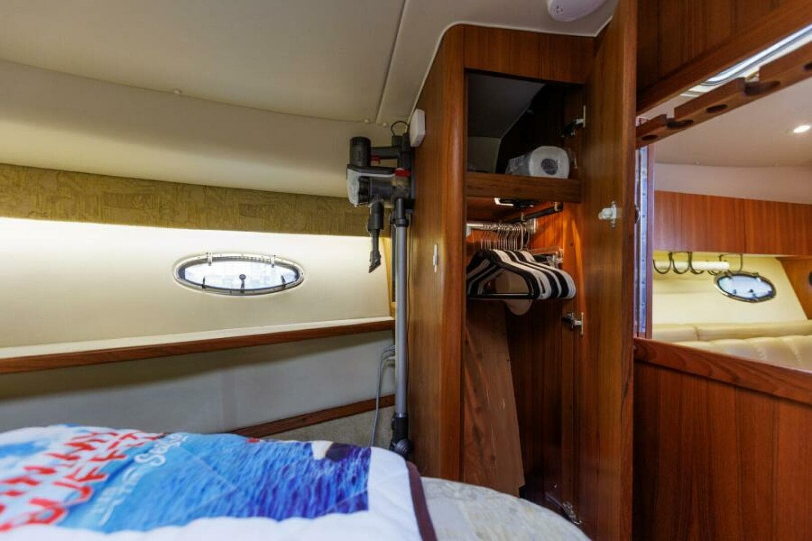 2001 Tiara Yachts 3500 Open — photo 86