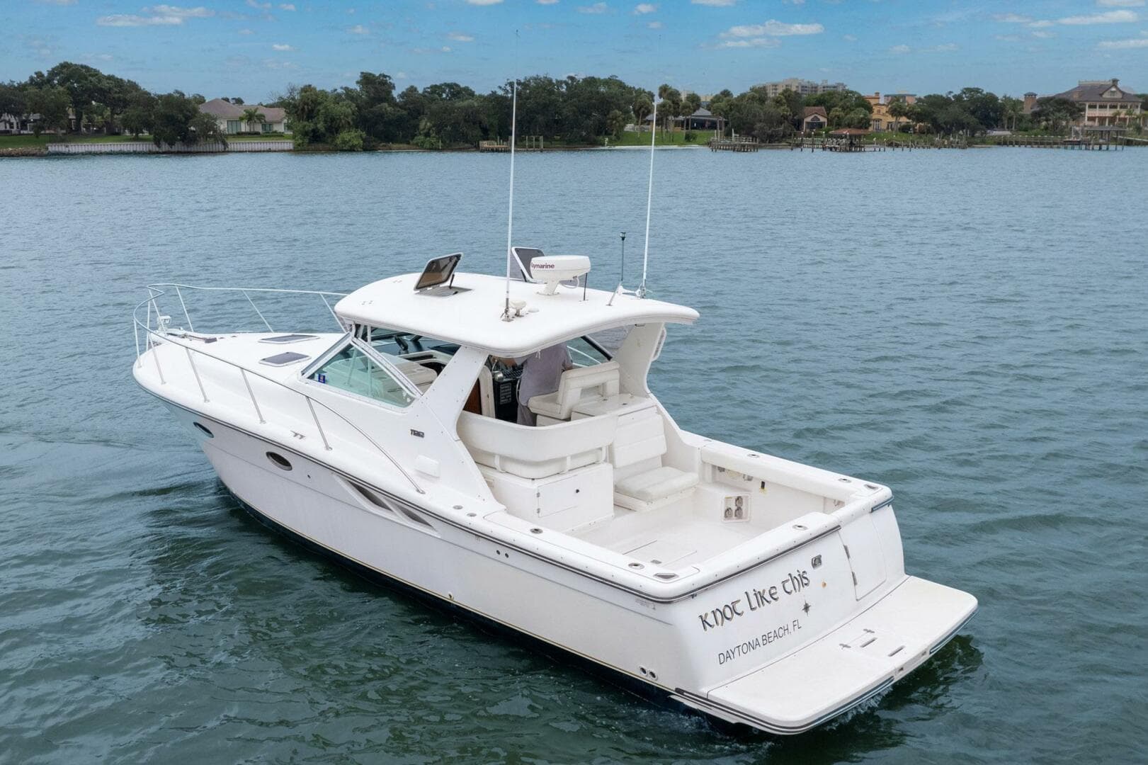 2001 Tiara Yachts 3500 Open — photo 79