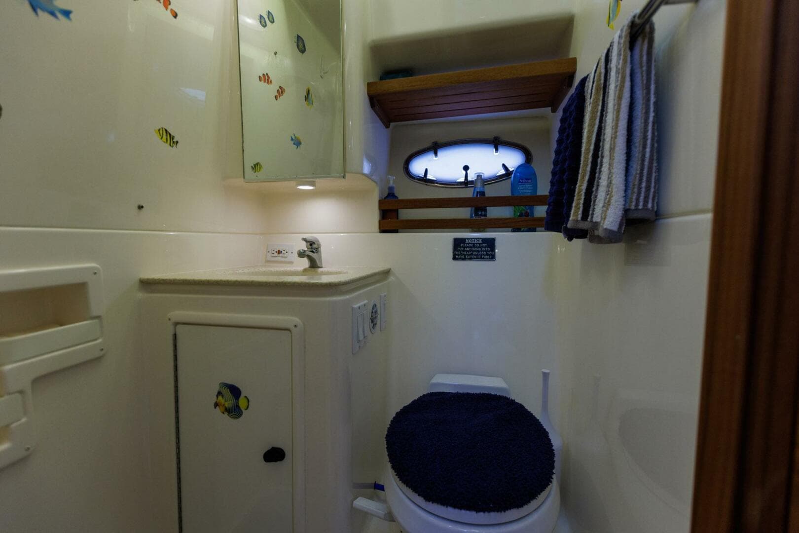 2001 Tiara Yachts 3500 Open — photo 31