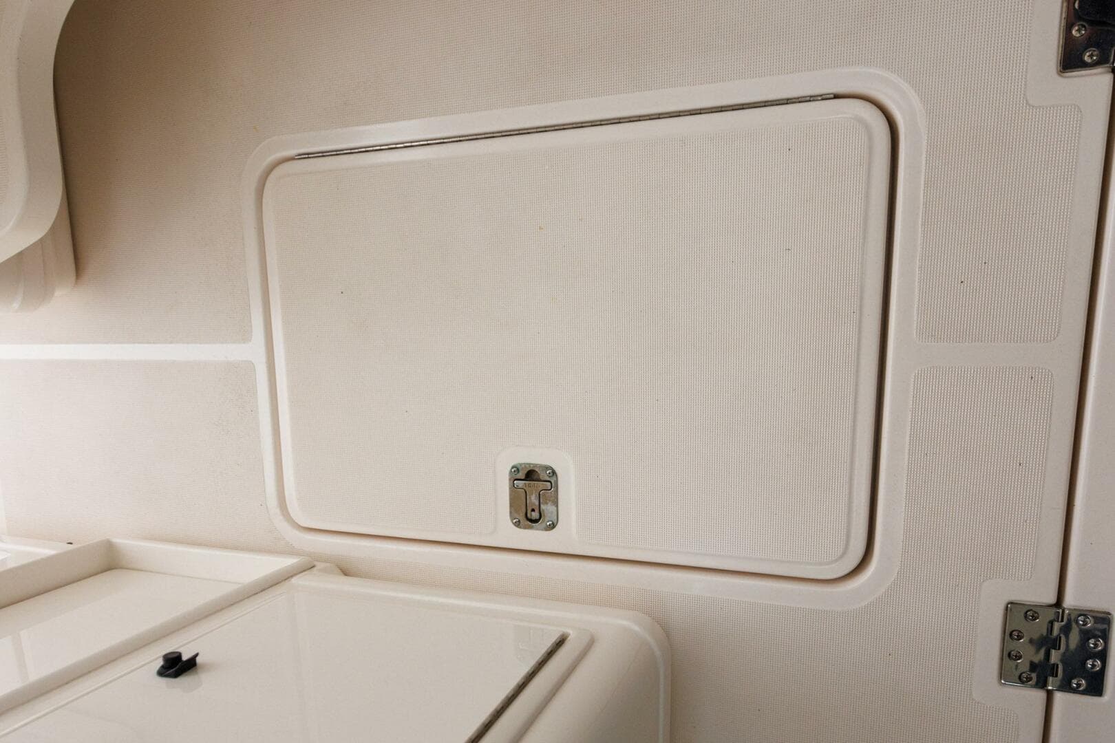 2001 Tiara Yachts 3500 Open — photo 59