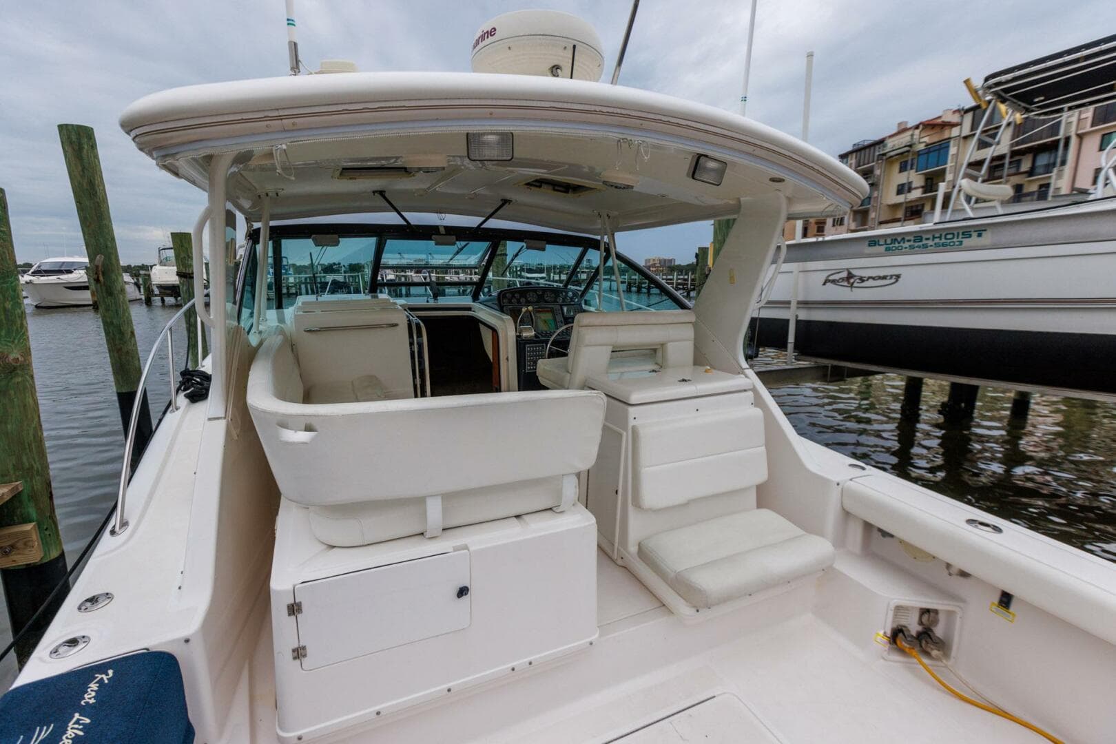 2001 Tiara Yachts 3500 Open — photo 63