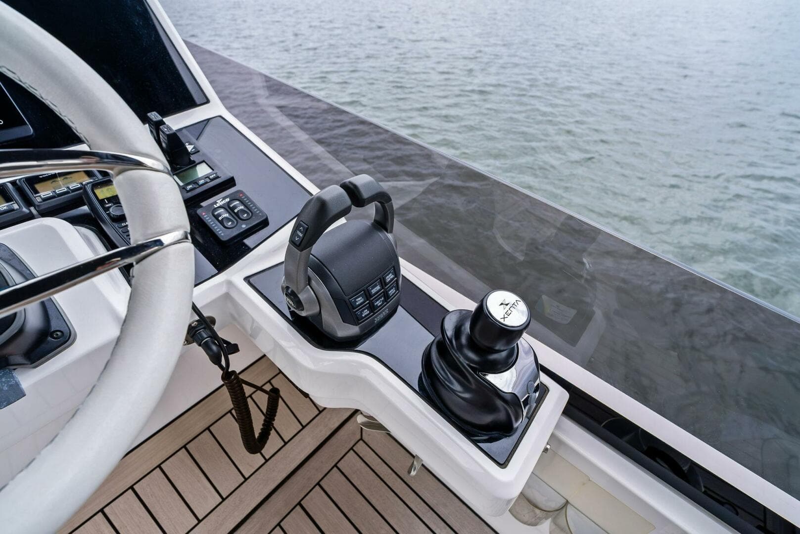 2025 Sunseeker Manhattan 55 — photo 33