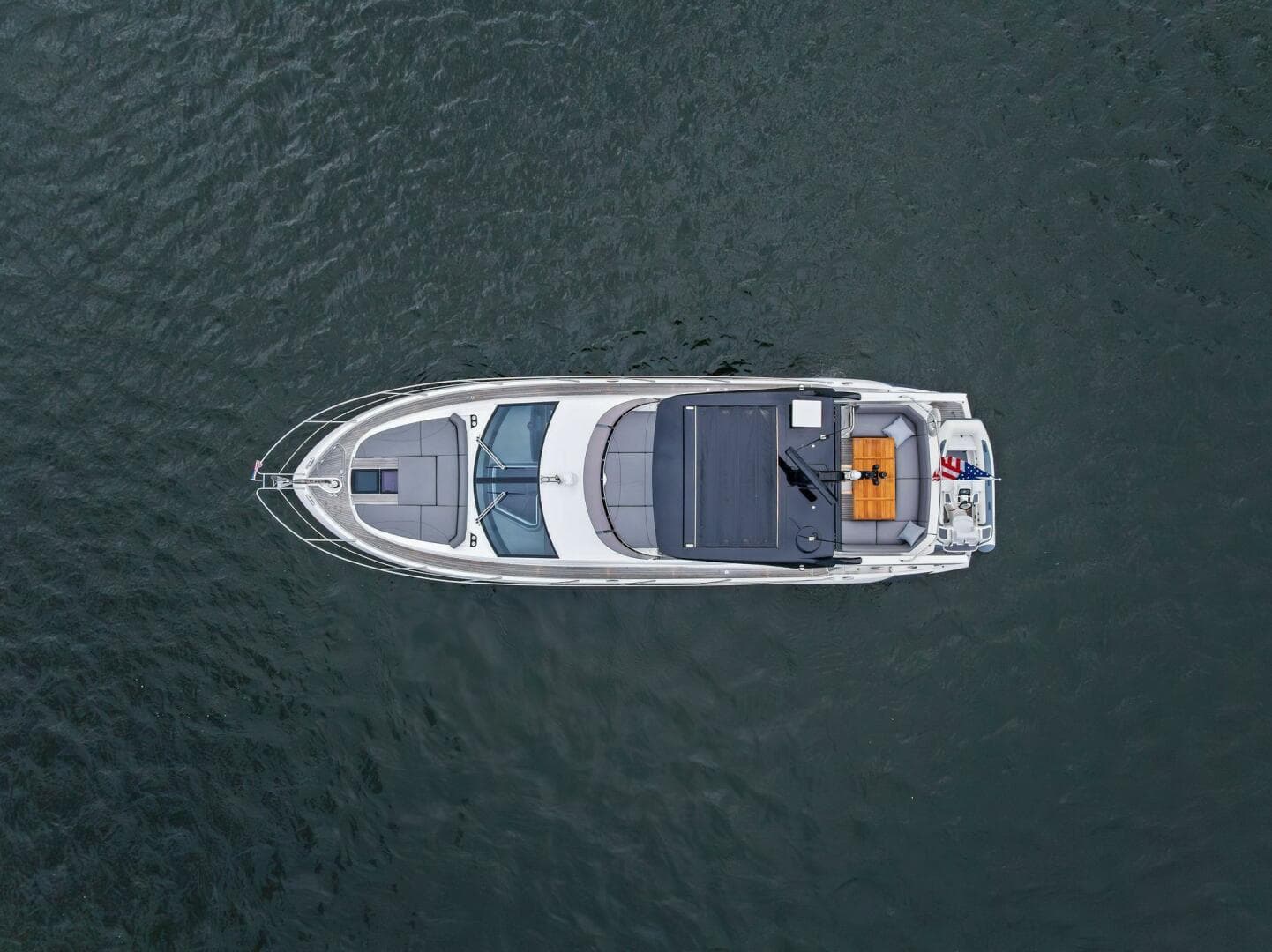 2025 Sunseeker Manhattan 55 — photo 10