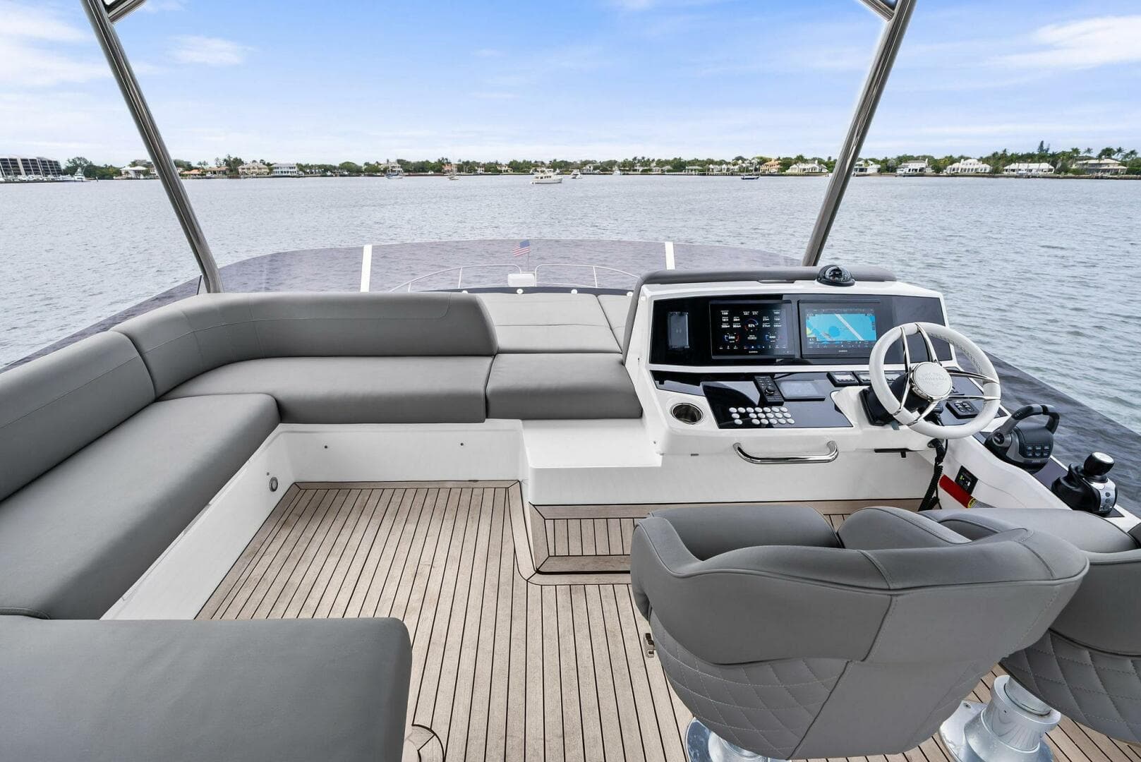 2025 Sunseeker Manhattan 55 — photo 28