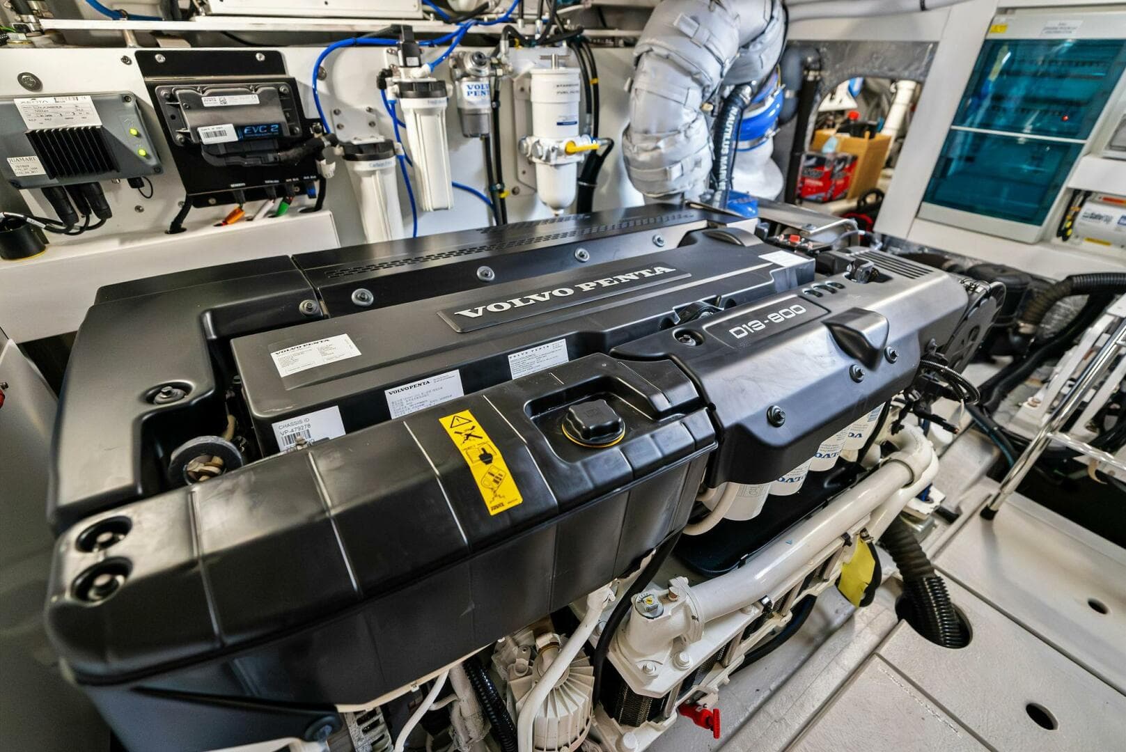 2025 Sunseeker Manhattan 55 — photo 73