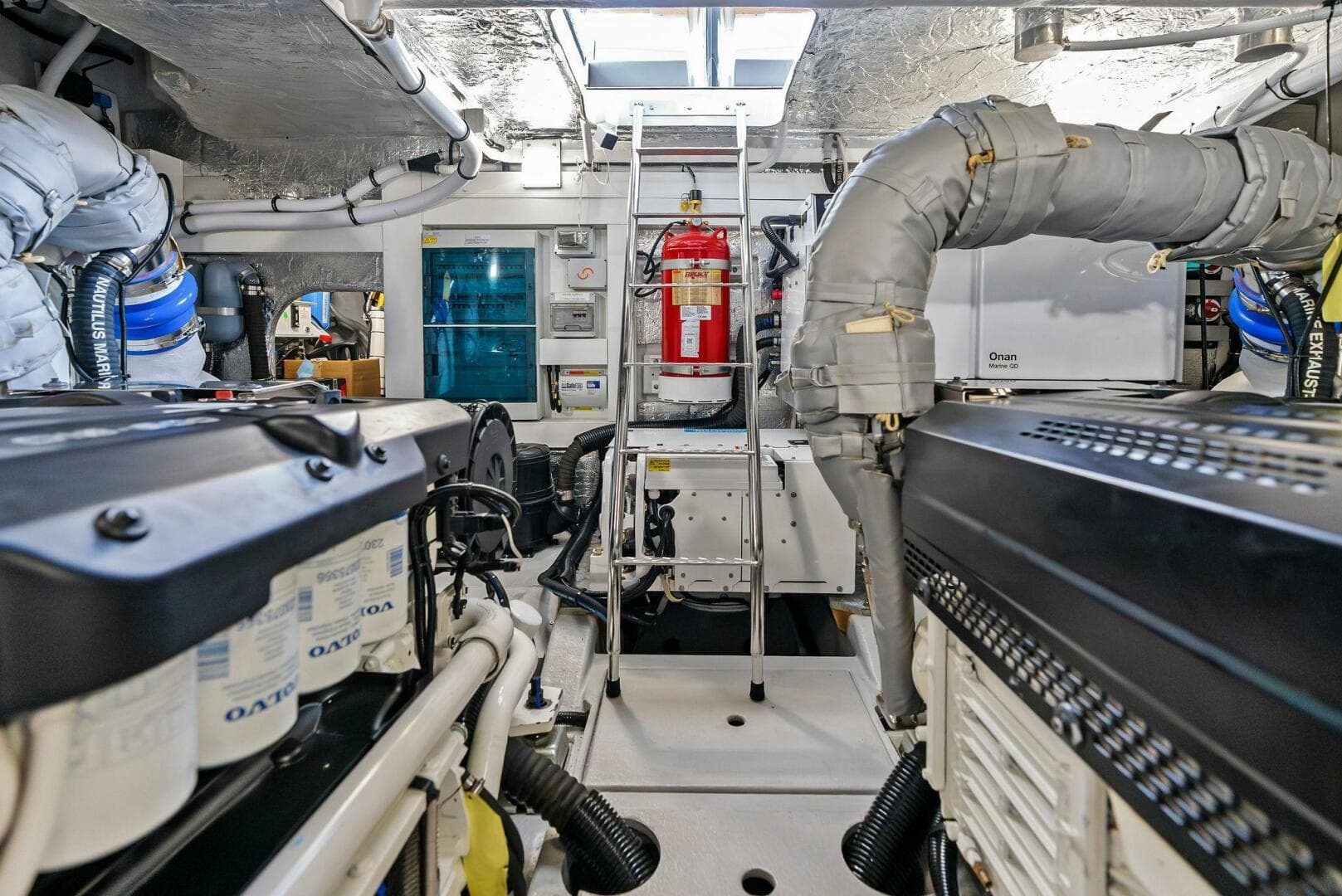 2025 Sunseeker Manhattan 55 — photo 74