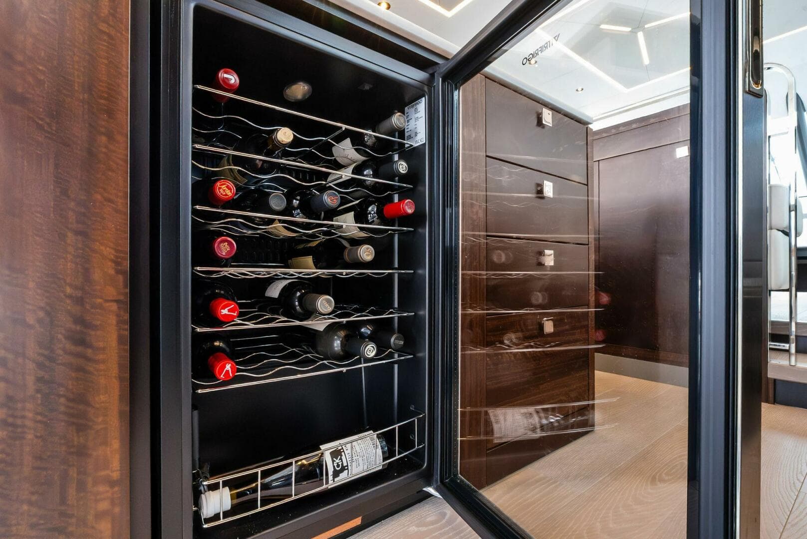 2025 Sunseeker Manhattan 55 — photo 47