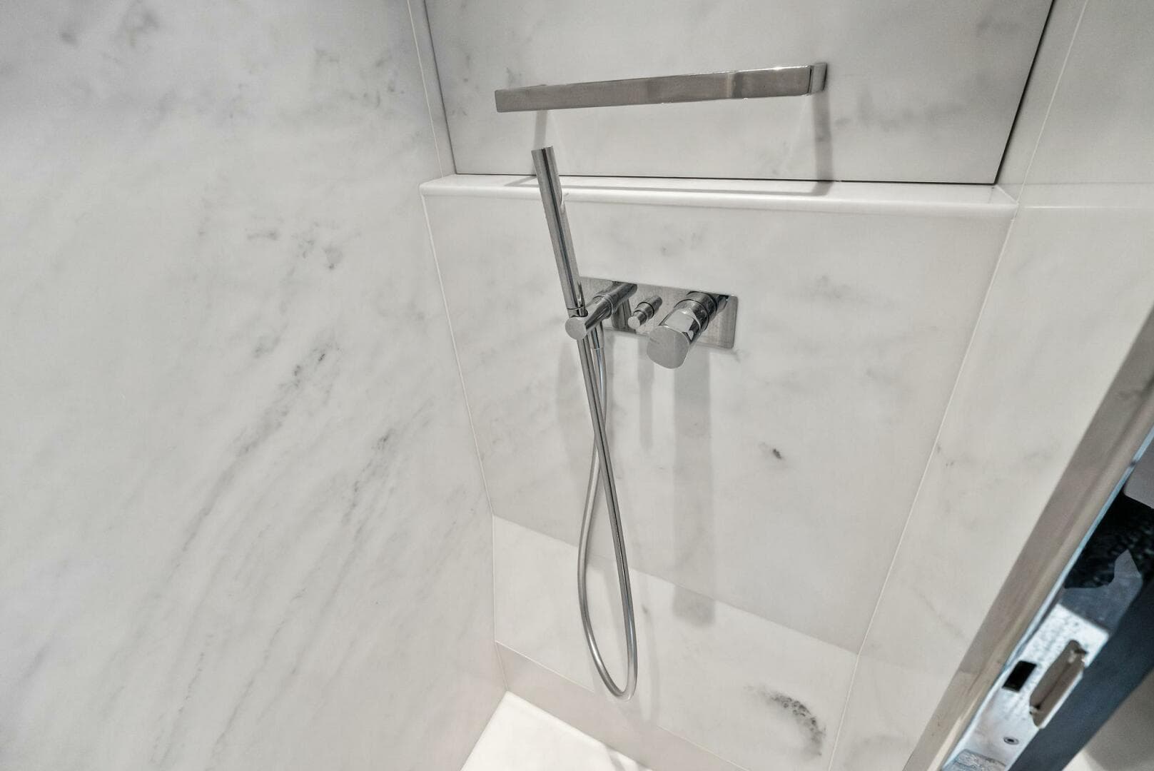 2025 Sunseeker Manhattan 55 — photo 64