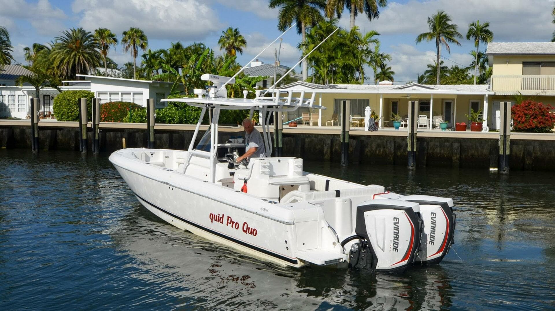 2013 Intrepid 300 Center Console — photo 7