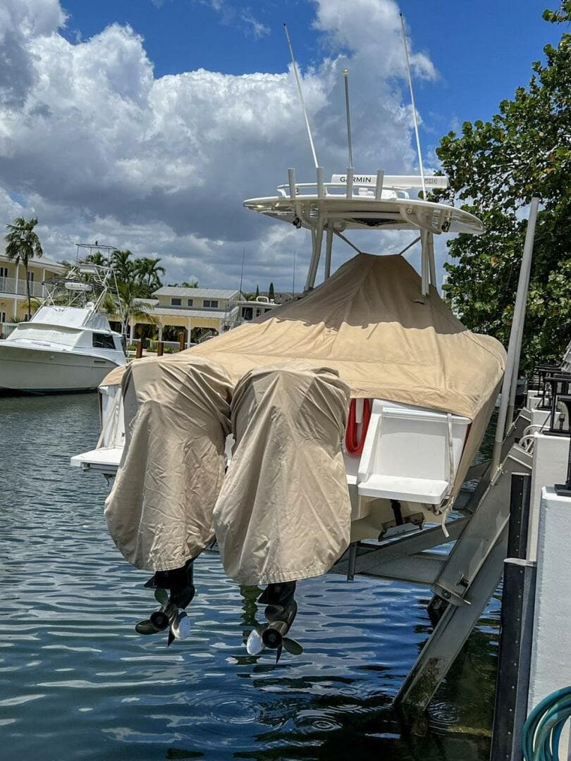 2013 Intrepid 300 Center Console — photo 30