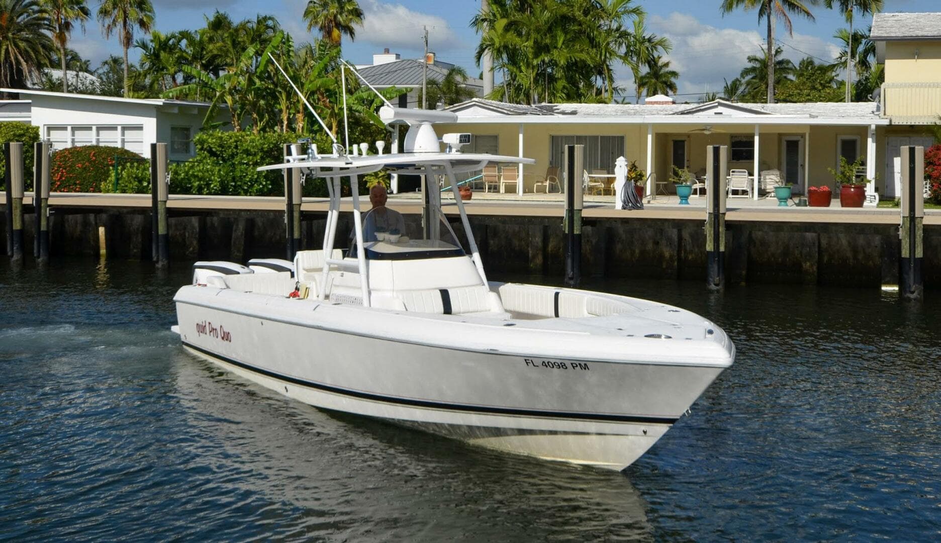 2013 Intrepid 300 Center Console — photo 32