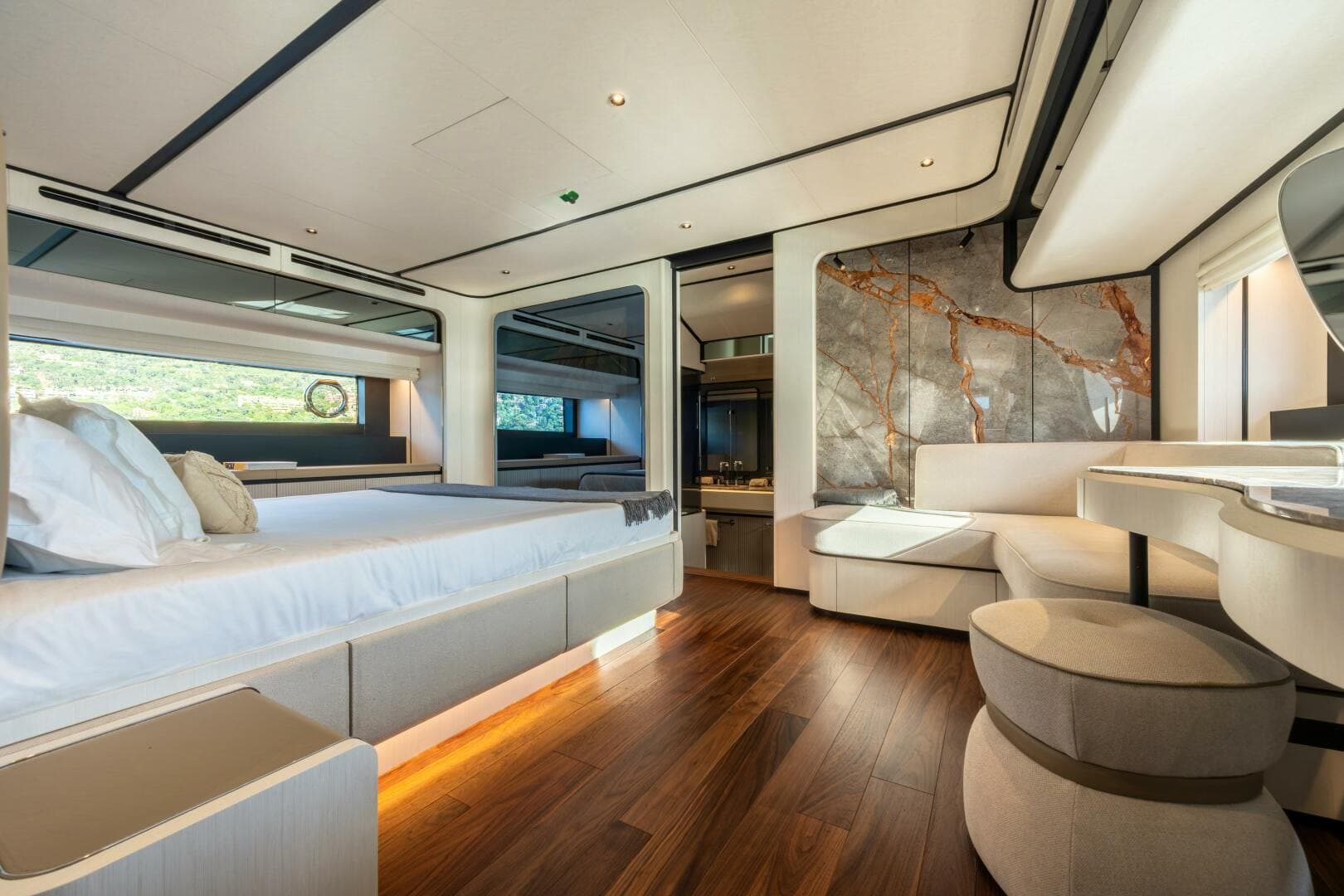 2025 Ferretti Yachts Ferretti 940 — photo 14