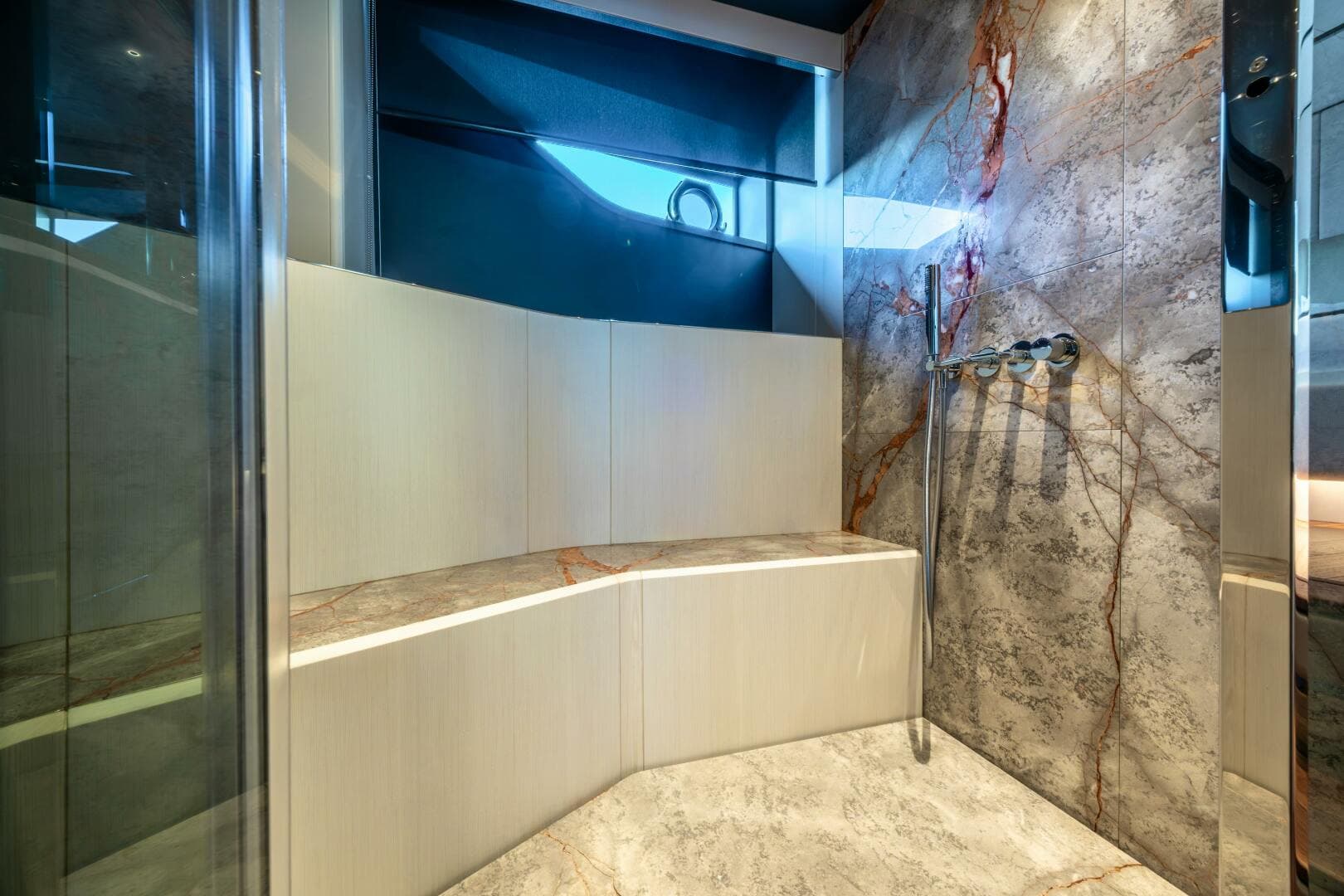 2025 Ferretti Yachts Ferretti 940 — photo 17