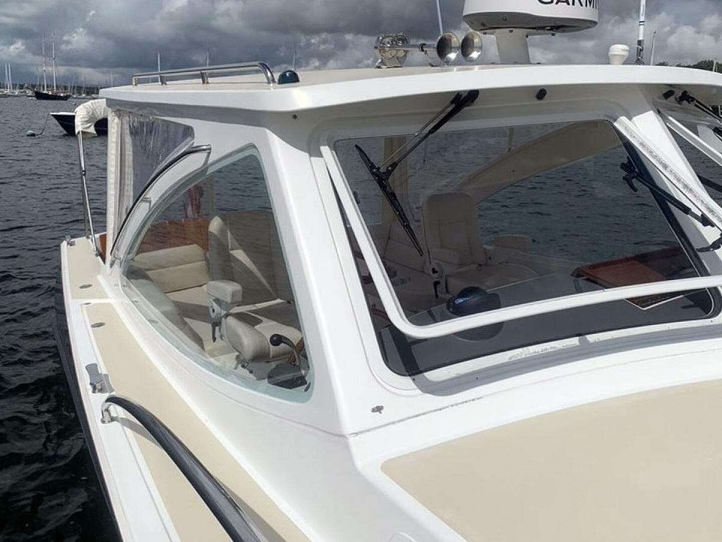 2007 Mjm 34Z Hard Top Express — photo 7