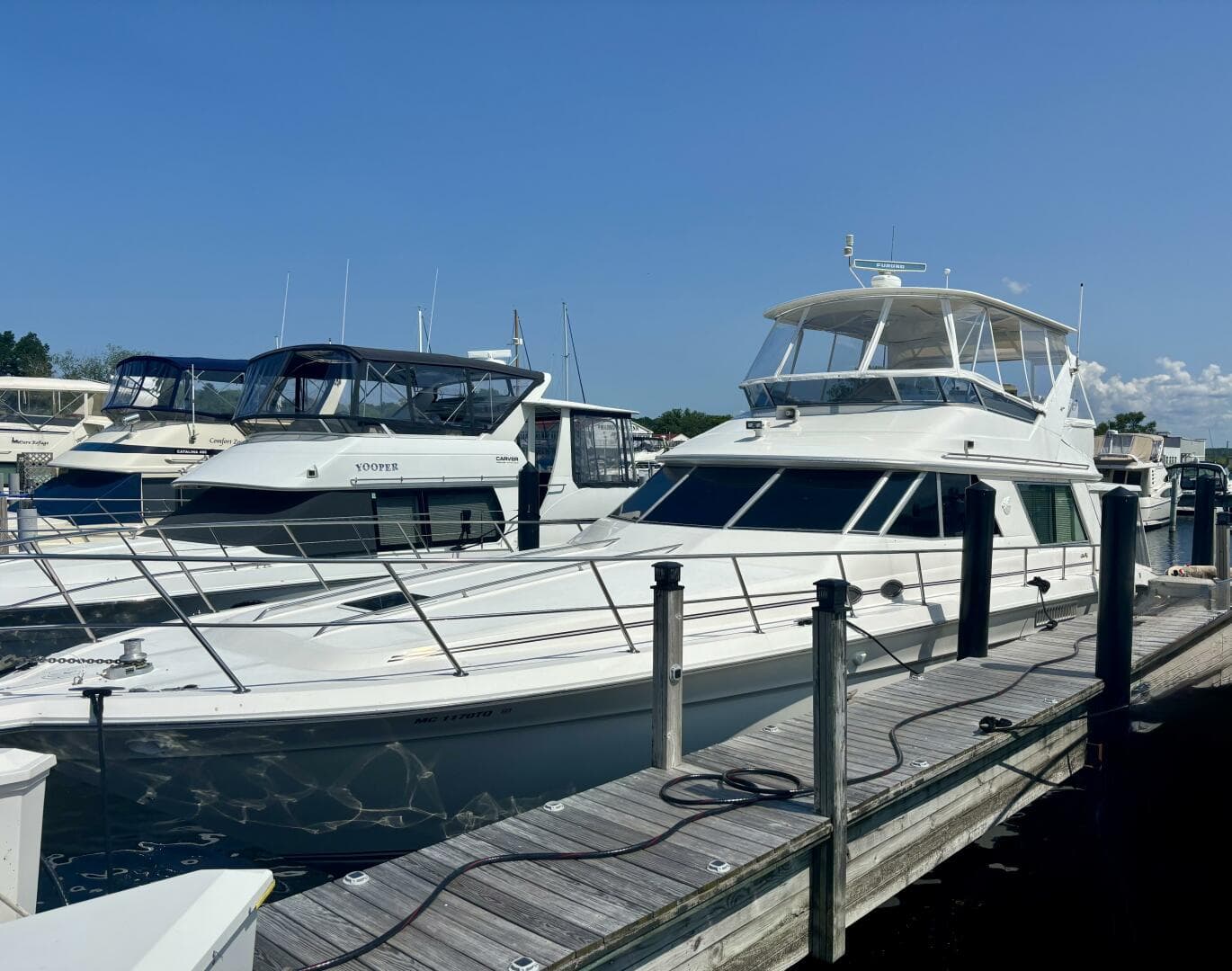 1995 Sea Ray 550 Sedan Bridge — photo 4