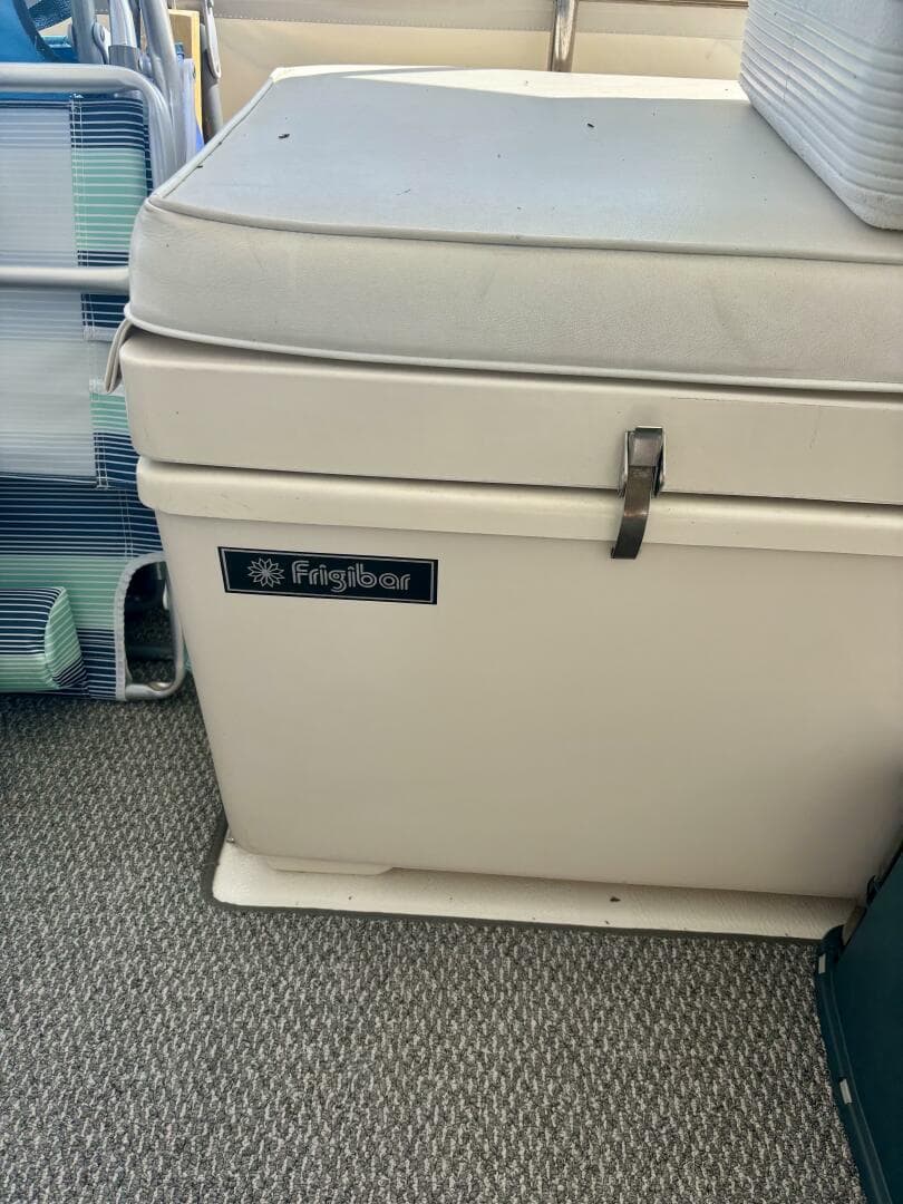 1995 Sea Ray 550 Sedan Bridge — photo 10