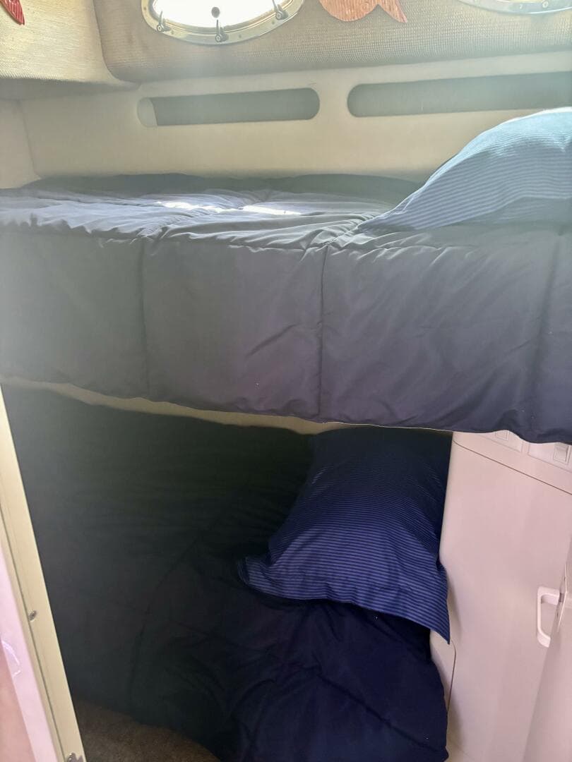 1995 Sea Ray 550 Sedan Bridge — photo 37