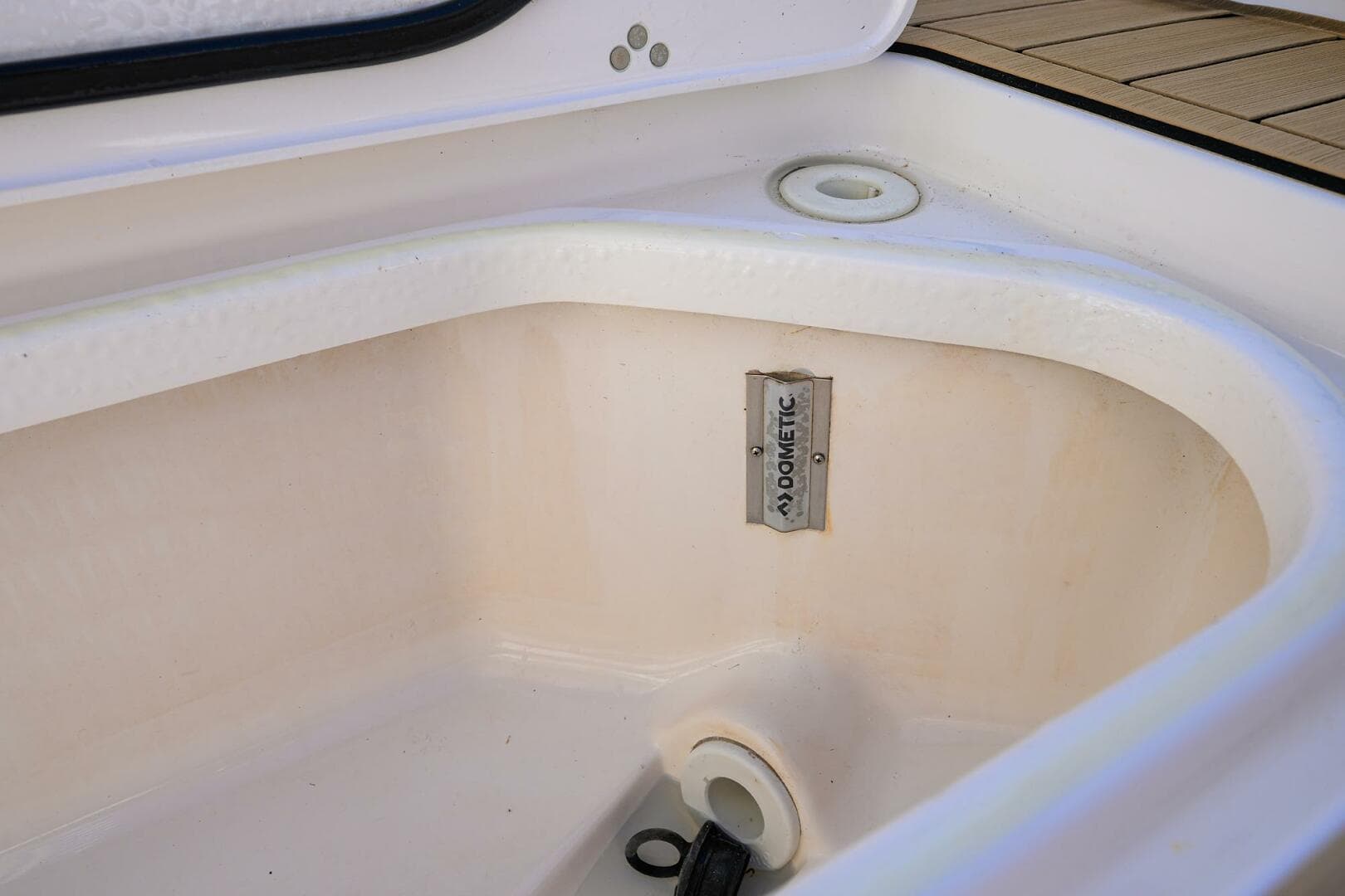 2018 Pursuit S 408 — photo 26