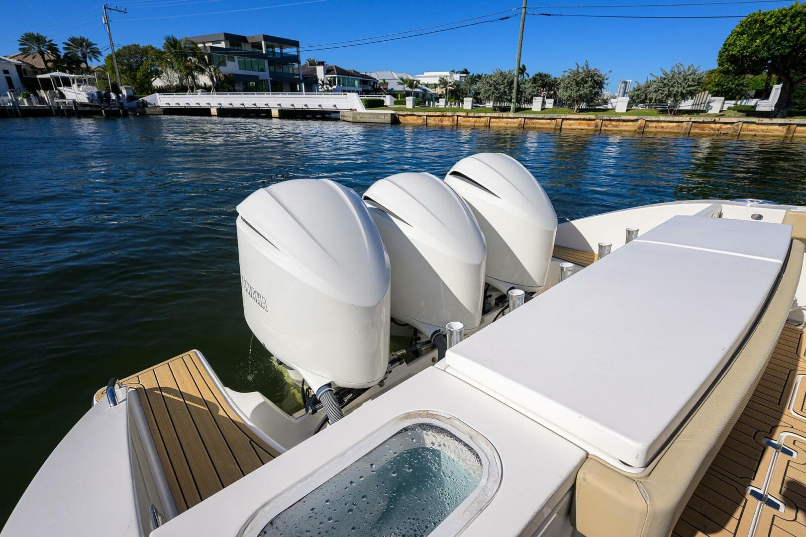 2018 Pursuit S 408 — photo 44