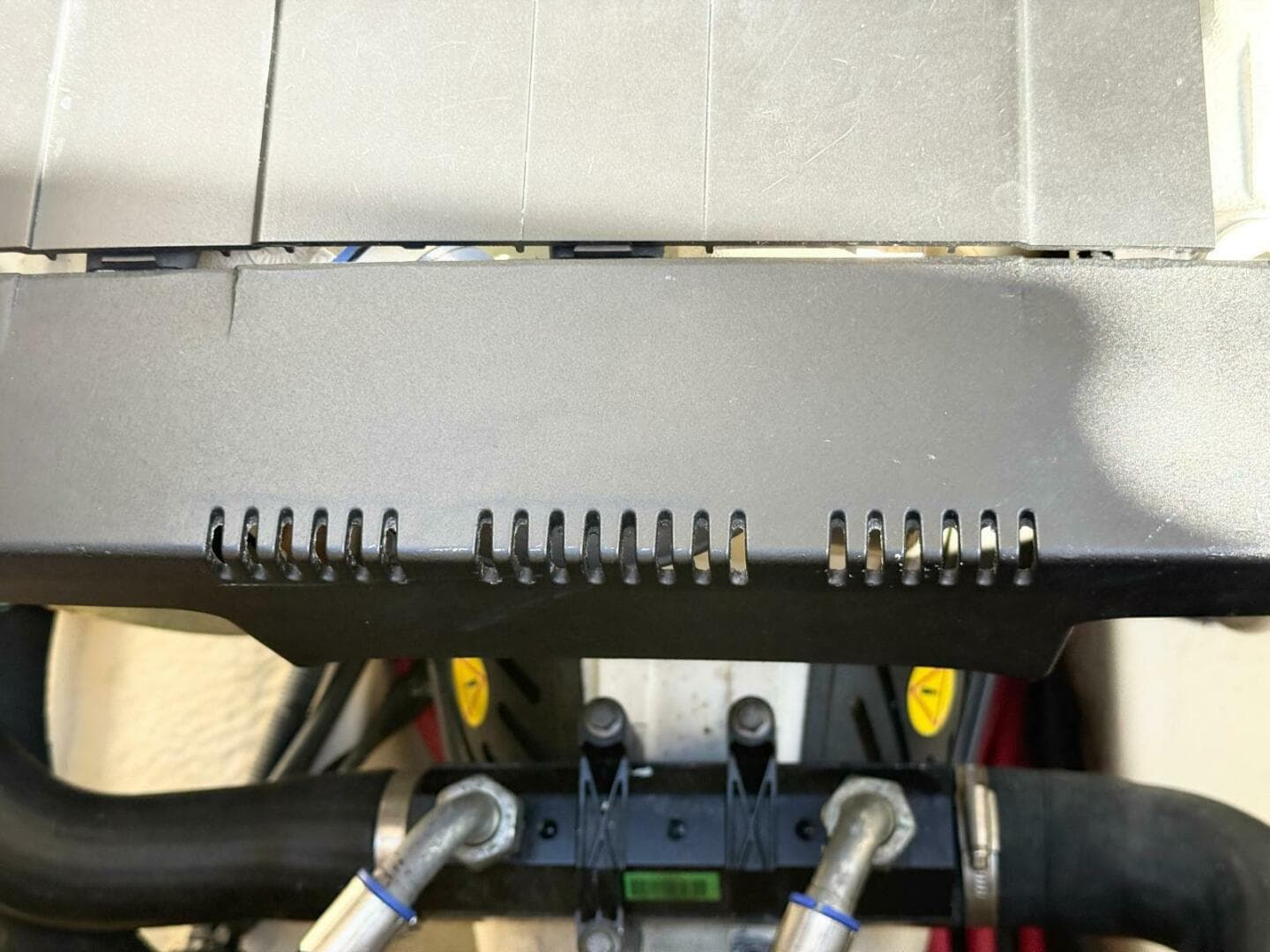 2016 Formula 37 Performance Cruiser — photo 27