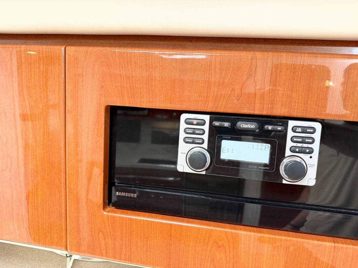 2016 Formula 37 Performance Cruiser — photo 24