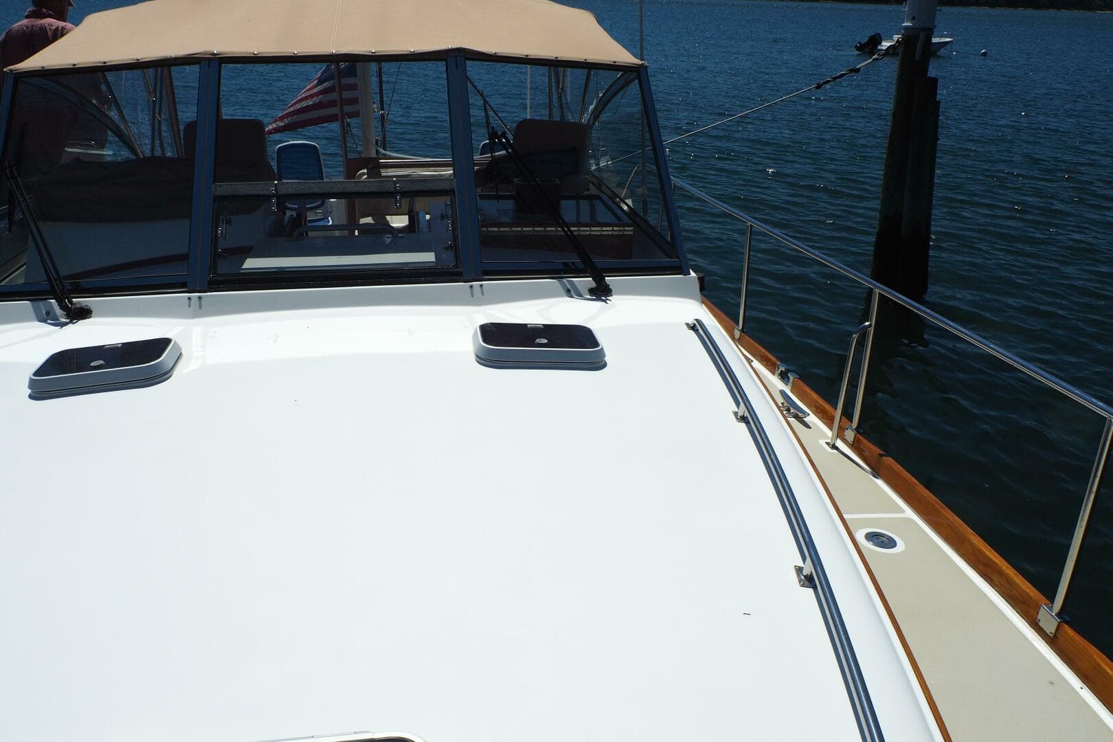 1995 Grand Banks 38 Eastbay EX — photo 24