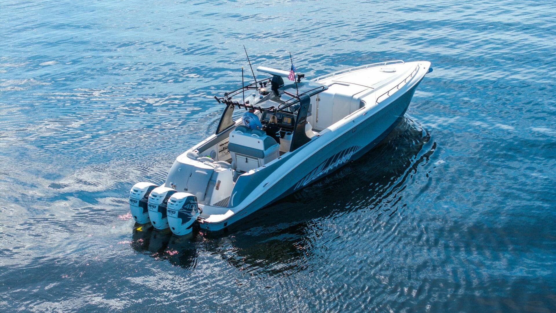 2010 Concept 4400 Sport Yacht — photo 8