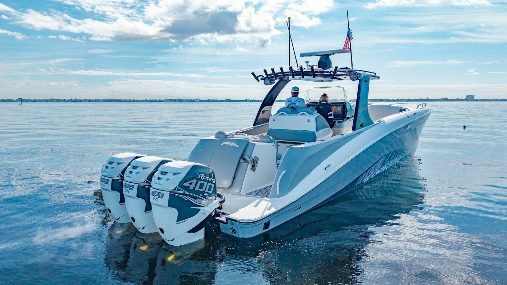 2010 Concept 4400 Sport Yacht — photo 9