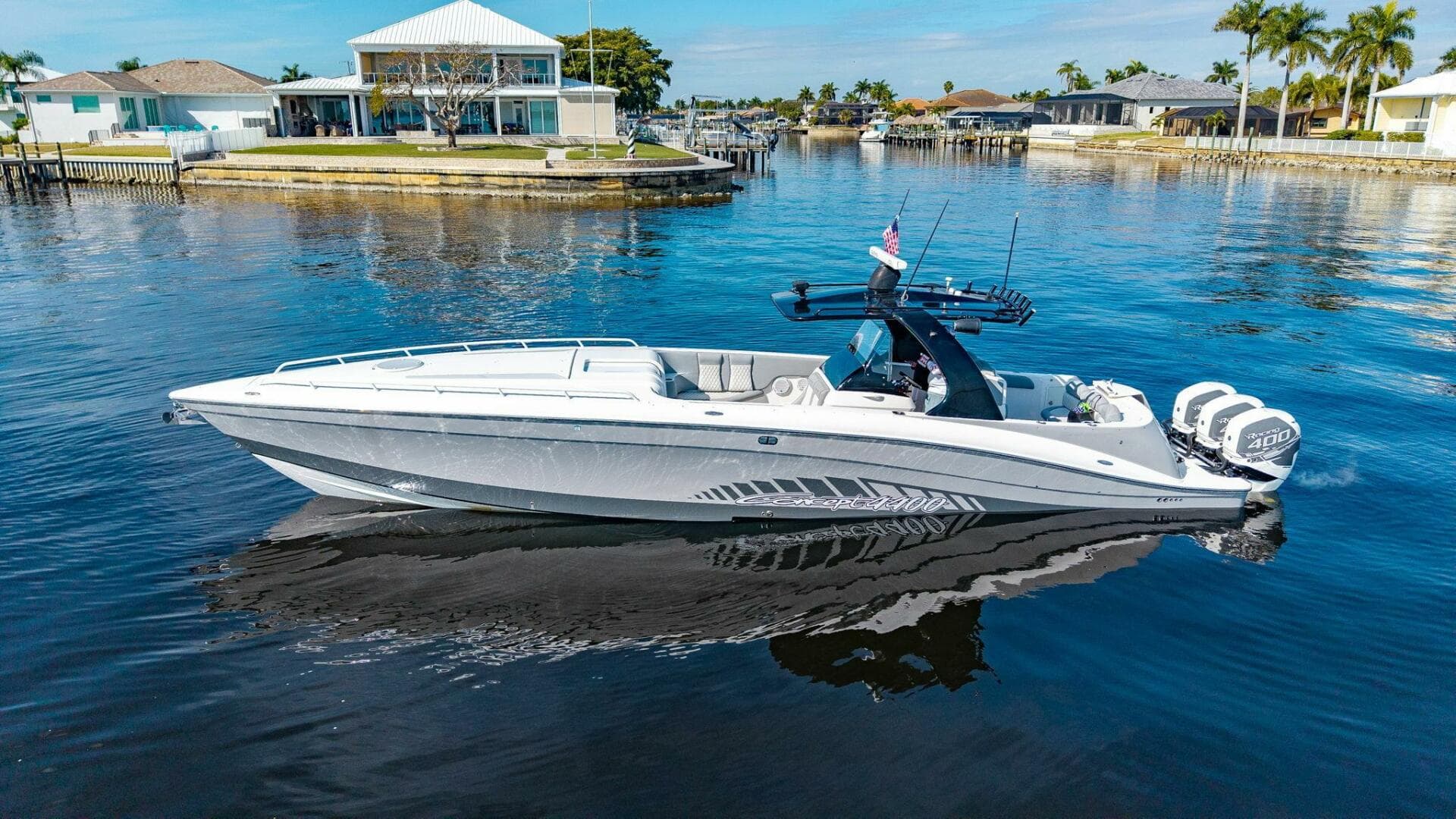 2010 Concept 4400 Sport Yacht