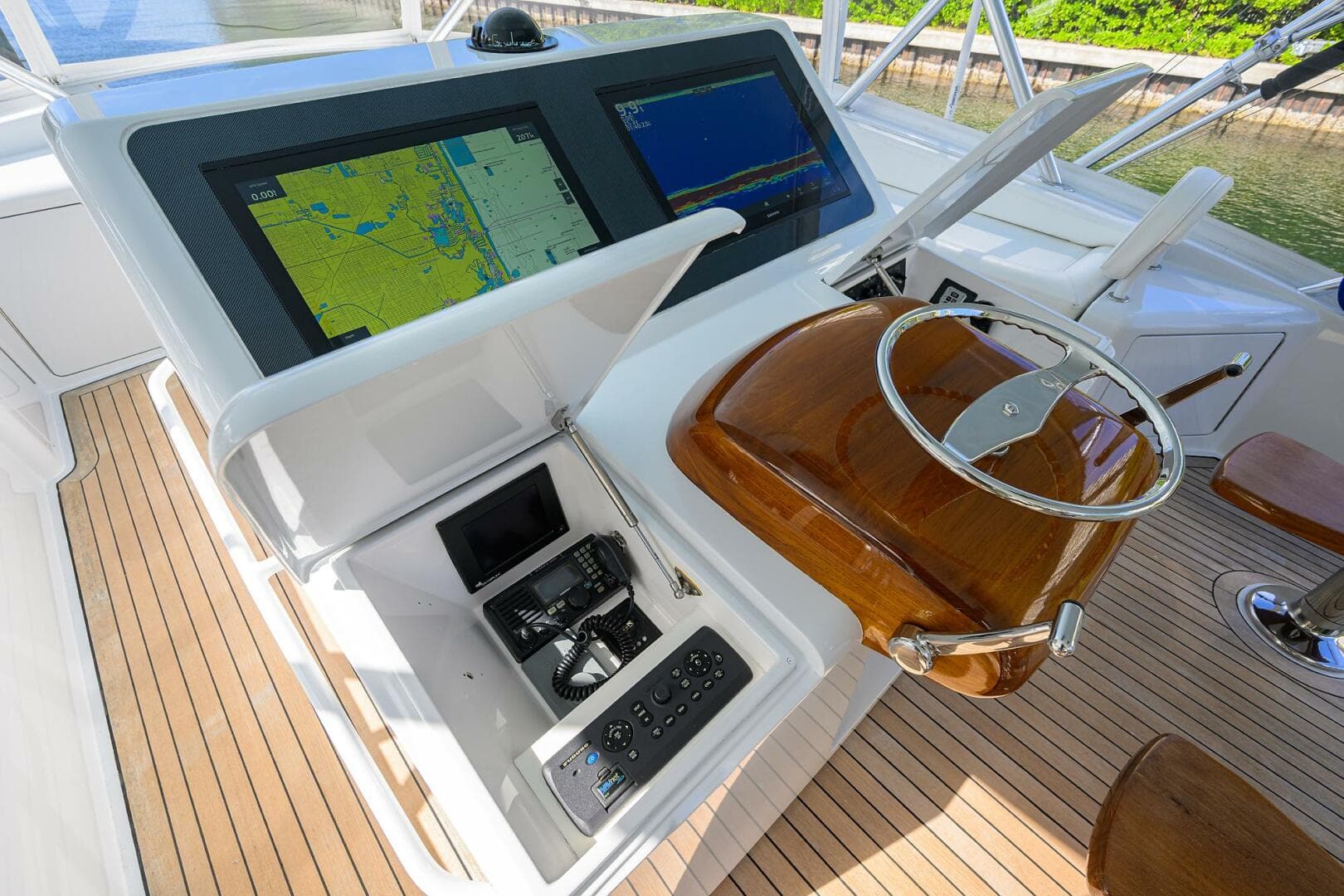 2008 Viking 60 Convertible — photo 21