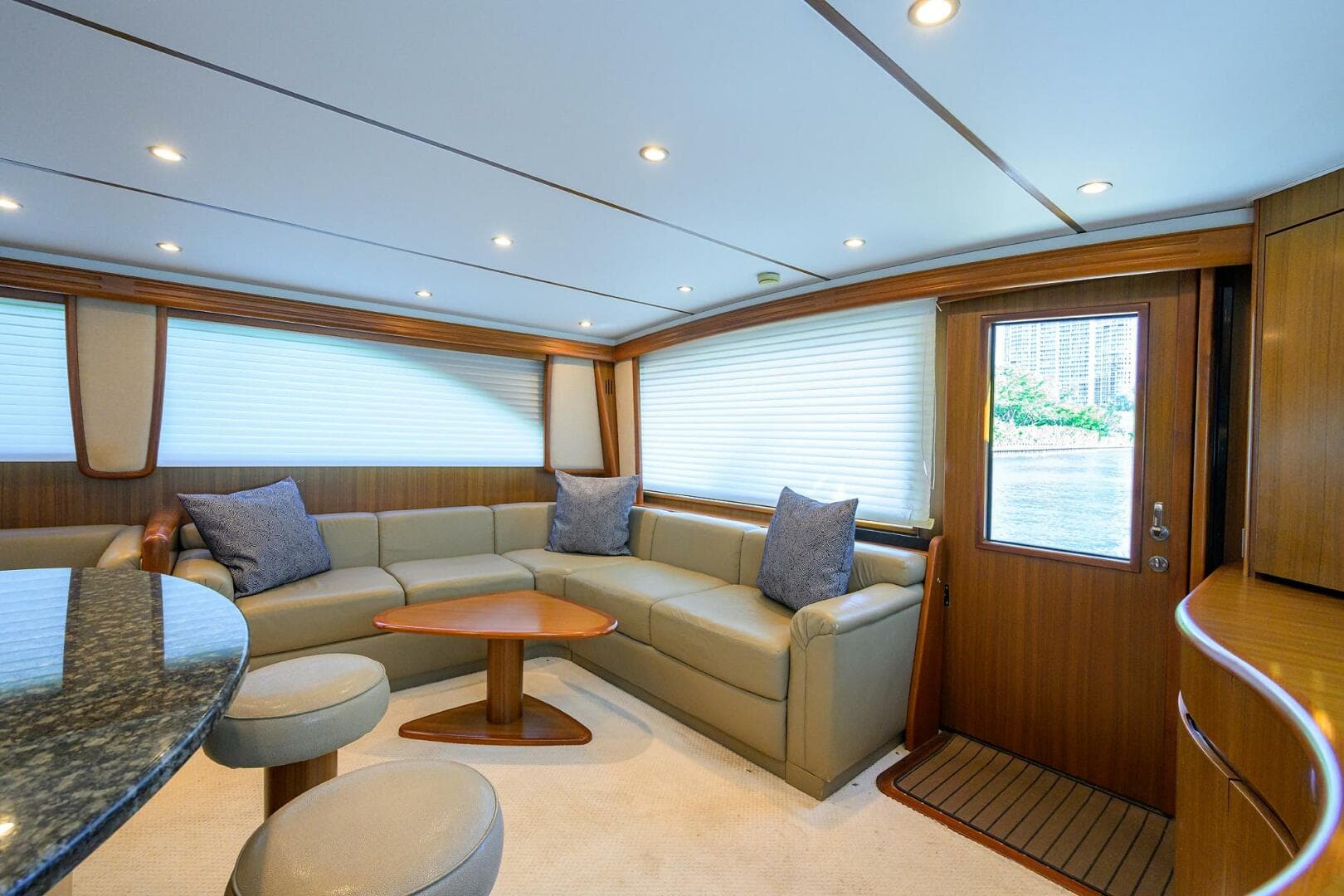 2008 Viking 60 Convertible — photo 28